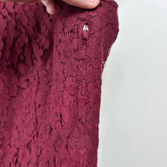 H&M jewel tone burgundy lace mini dress, S, cap sleeves flared Whimsy Garden - Picture 3 of 11